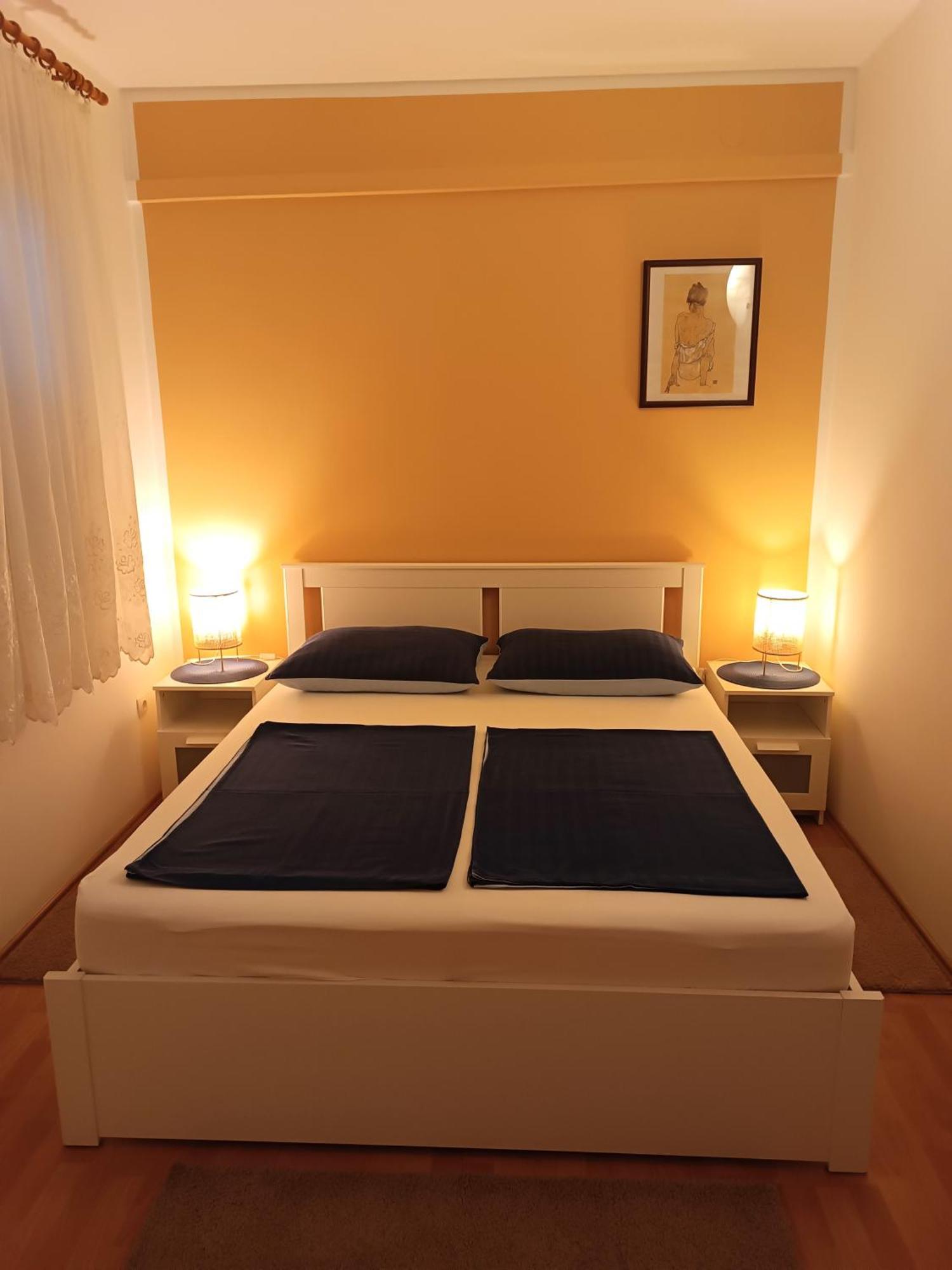 Apartments Lupus 沃迪切 外观 照片